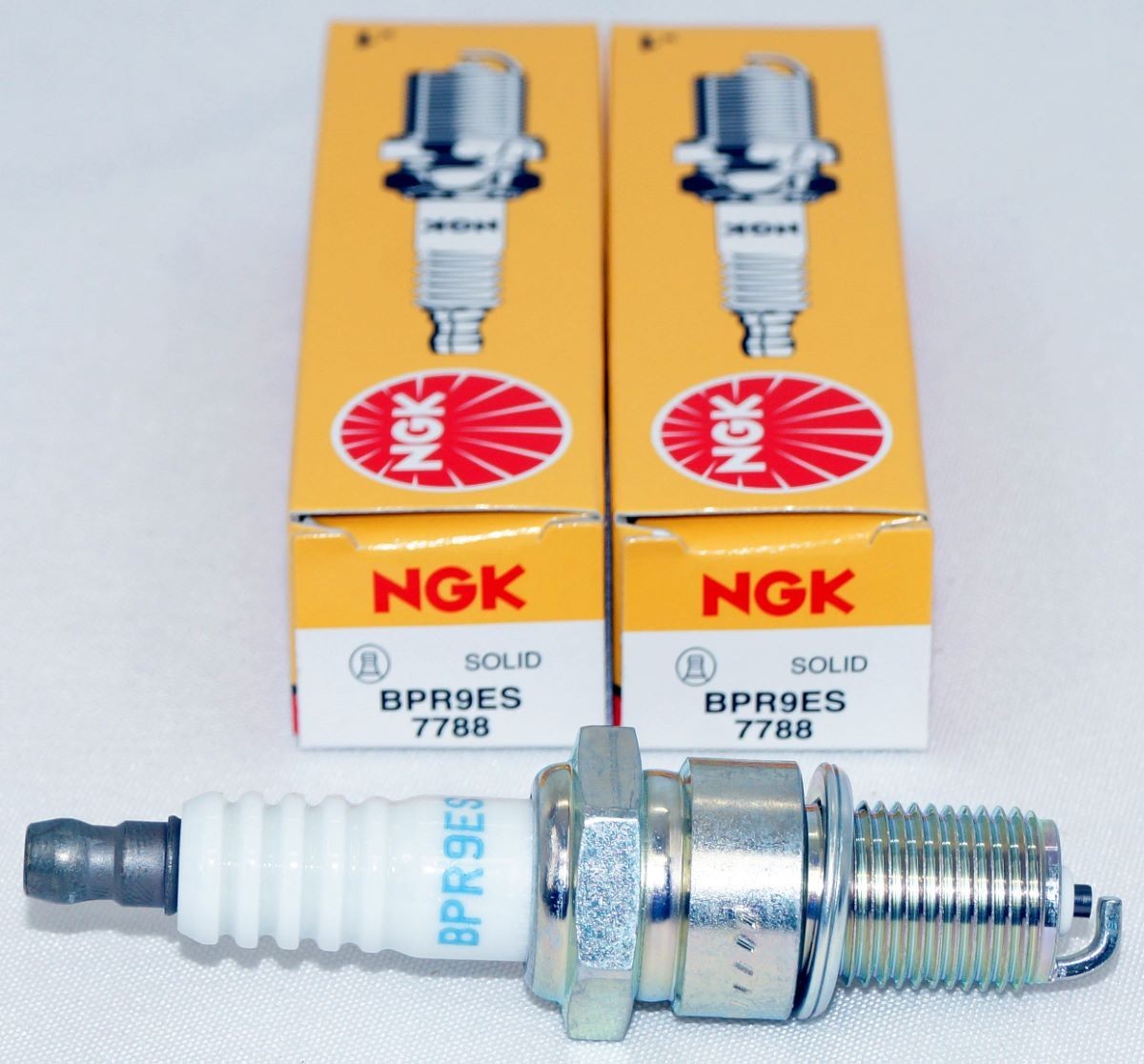 2 Pack Genuine NGK 7788 Standard Spark Plug BPR9ES for Arctic Cat Polaris Yamaha