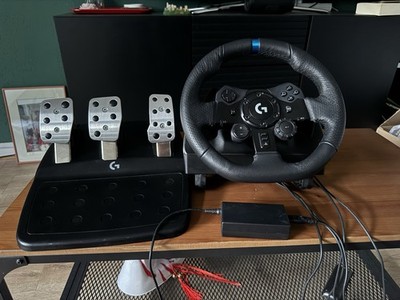 Logitech G923 Trueforce Gaming Rennlenkrad - Schwarz