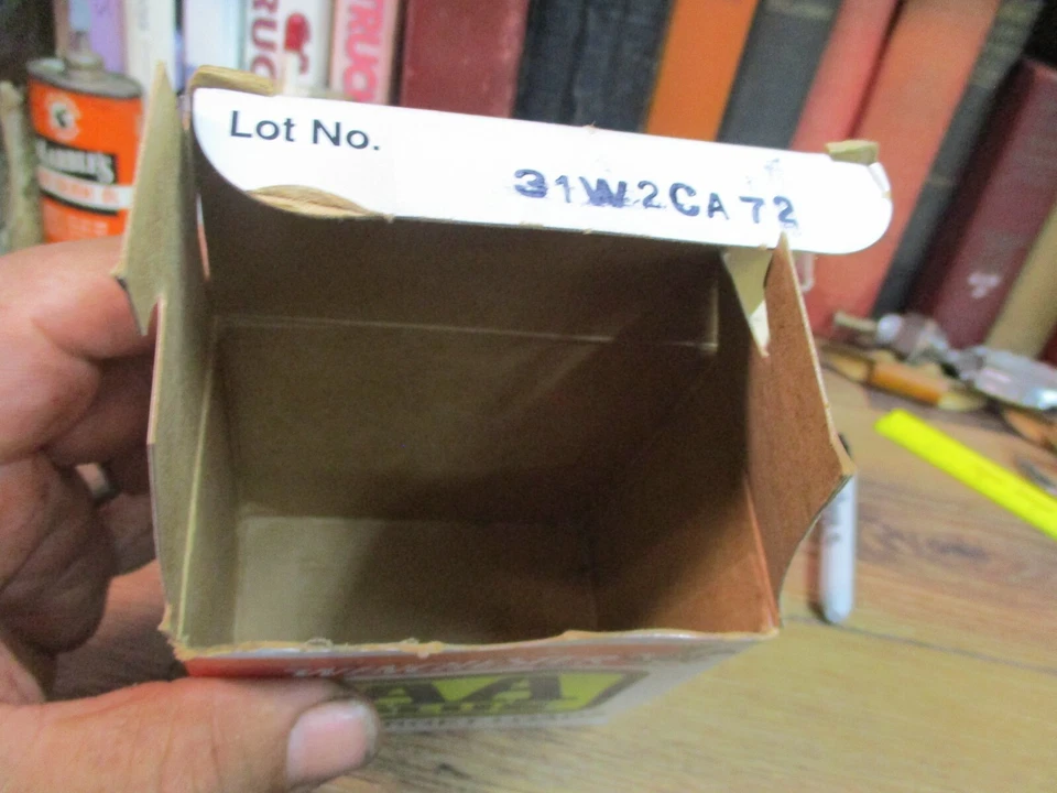 WINCHESTER WESTERN AA PLUS TARGET LOAD shot shell shotgun EMPTY BOX 12 ga - Image 2 of 4