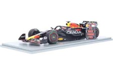 Spark RED BULL RB19 Winner Dutch GP 2023 Verstappen with Showcase 1/18 Scale New