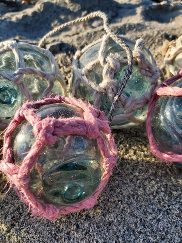 Authentic BLOWN Japanese Fishing Floats - Six small floats - Picture 5 of 6