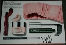 CLINIQUE Glow + Go Out Essentials Soft Look Set NEW