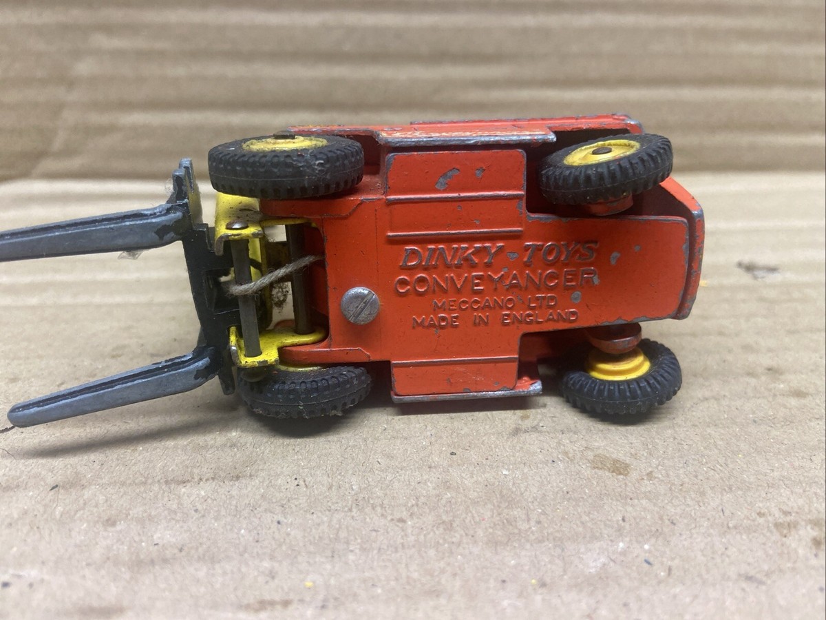 dinky toys　conveyancer fork lift truck Dinky Conveyancer Fork Lift Truck 404 Collectible Vintage Toy