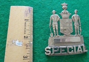 OBSOLETE ANTIQUE CITY POLICE HAT BADGE SPECIAL Screw Mount Crown and Shield
