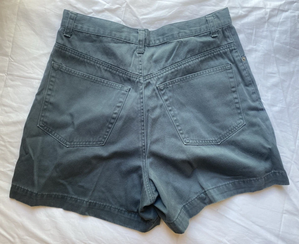 Two 女式复古 Banana Republic Chino 短裤深蓝绿色 10/28-9 码 — 第 2/4 张图片