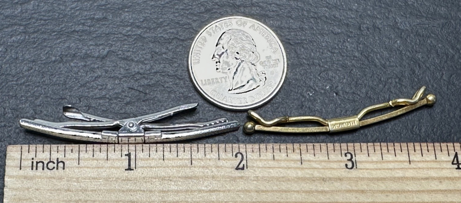 TWO VINTAGE HICKOK USA COLLAR BAR CLIPS : GOLD TONE & SILVER TONE M221