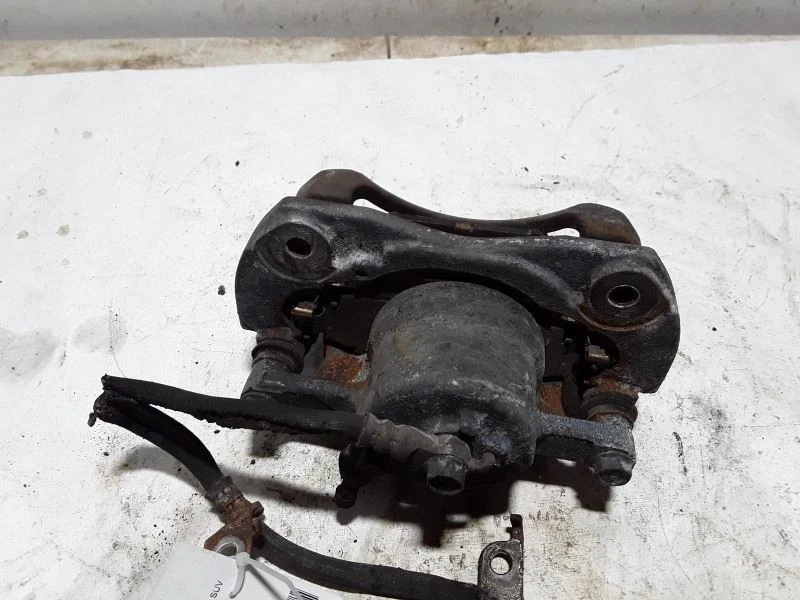 Pinza delantera derecha pasajero para rotor de 10,8" compatible con TOYOTA RAV4 12496 06-18 Foto 3 de 4