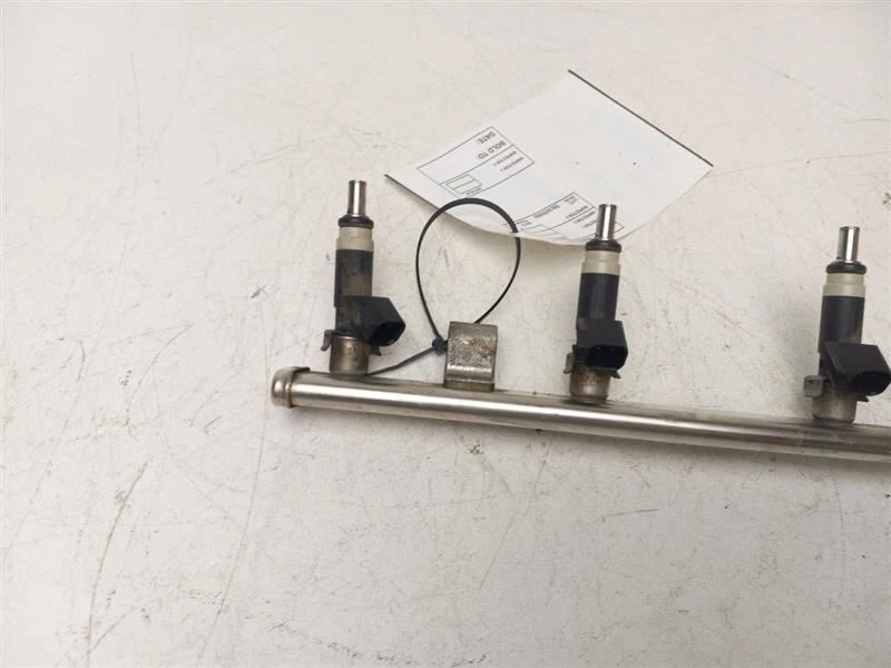 FUEL RAIL para Dodge Journey 2009-2020 Foto 3 de 4