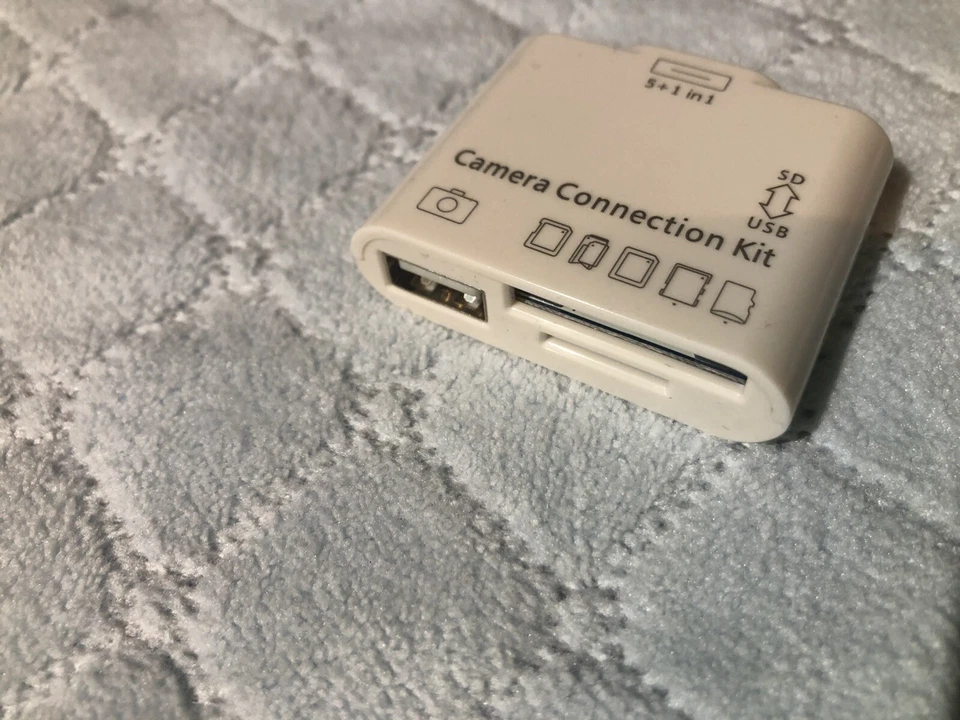 5 in 1 USB Camera Connection Kit Memory Card SD Reader For Apple iPhone/iPad - Image 2 of 4