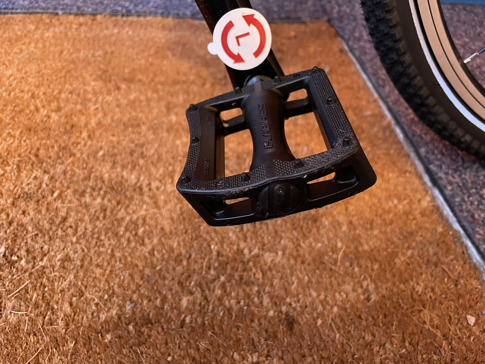 Islabikes cnoc 20 in pink Kids Bike eBay