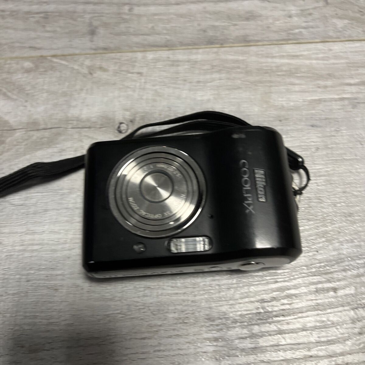 Nikon COOLPIX L16 7.1MP Digital Camera - Matte black. For Nikon COOLPIX L16 7.1MP Digital Camera - Matte black. For