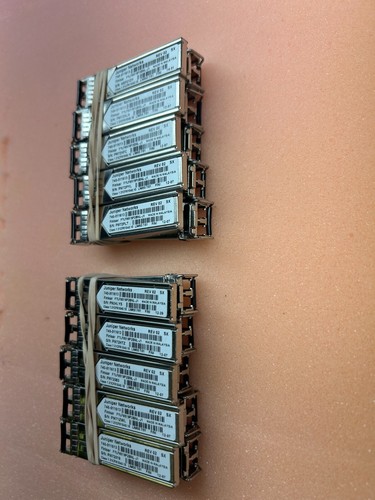 Lot of 20 Juniper 740-011613 FTLF8519P2BNL-J1 SFP Transceivers - Picture 4 of 5