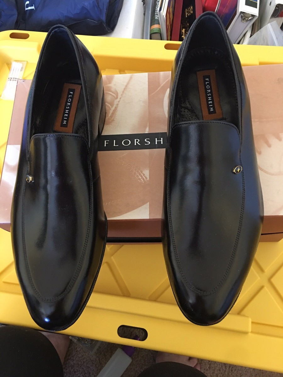 Florsheim ISlip On Black Leather Lake Moc Toe Dress Shoes 