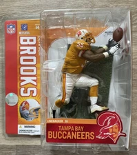 NFL 14 DERRICK BROOKS MCFARLANE ACTION FIGURE TAMPA BAY BUCCANEERS CHASE VARIANT