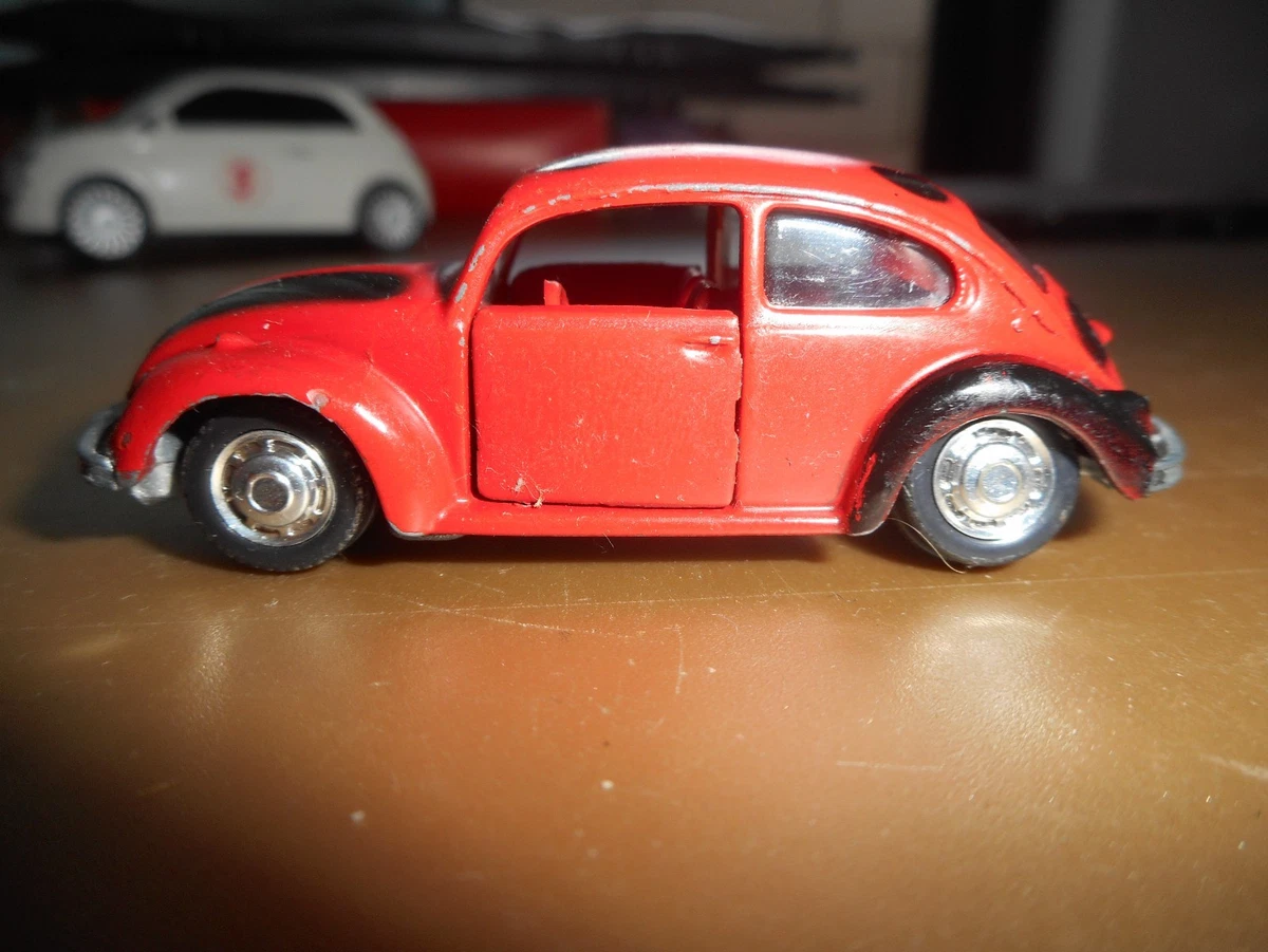 VW MAGGIOLINO VOLKSWAGEN NEW BEETLE CROMO Schuco 1