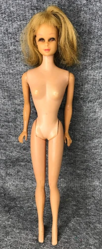Vintage 1962 Midge 1958 Barbie Straight Leg Doll Brown Eyes w/Lashes - Blonde