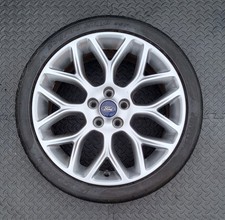 Ford Focus 2018 MK3 18" Alloy Wheel Single ST LINE CM5J1007GB snowflake no welds