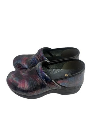 DANSKO XP 2.0 Patent Leather Women's Professional Clogs Size 38; 8 Geometric