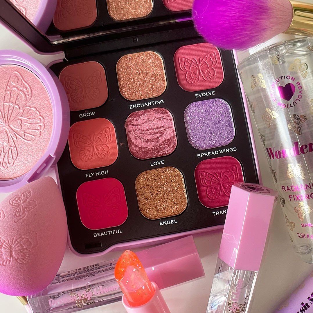 I Heart Revolution Butterfly Wonderland Eyeshadow Palette - New - Boxed -