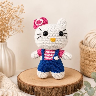 15cm Hello Kitty Plüsch Puppe Amigurumi Gehäkelt Handarbeit Weihnachte Geschenk