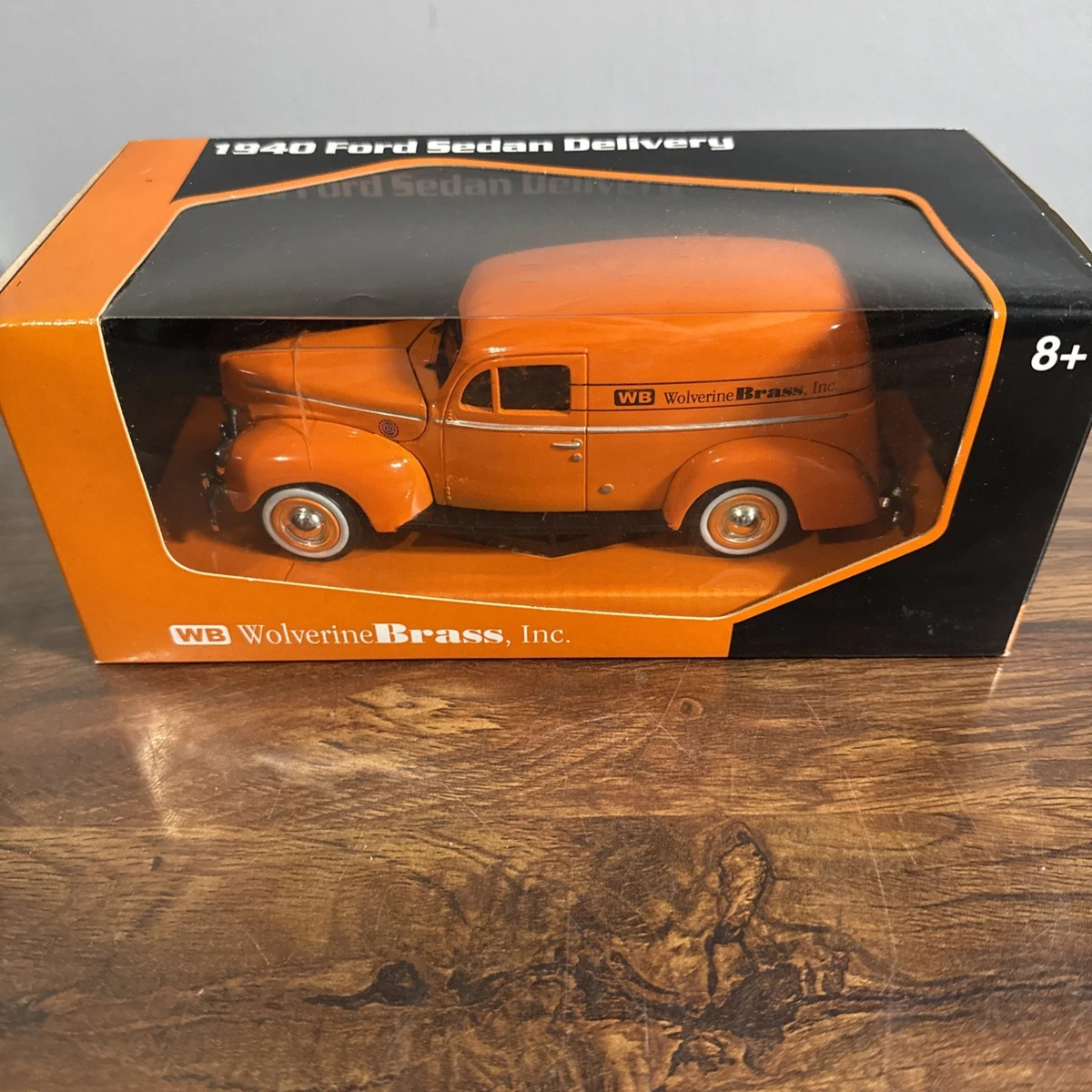 Ford 1:24 1940 Vehicle Year Vintage Manufacture Diecast Cars