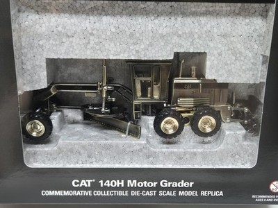 Caterpillar CAT 140H Motor Grader By Norscot 1/50 Scale