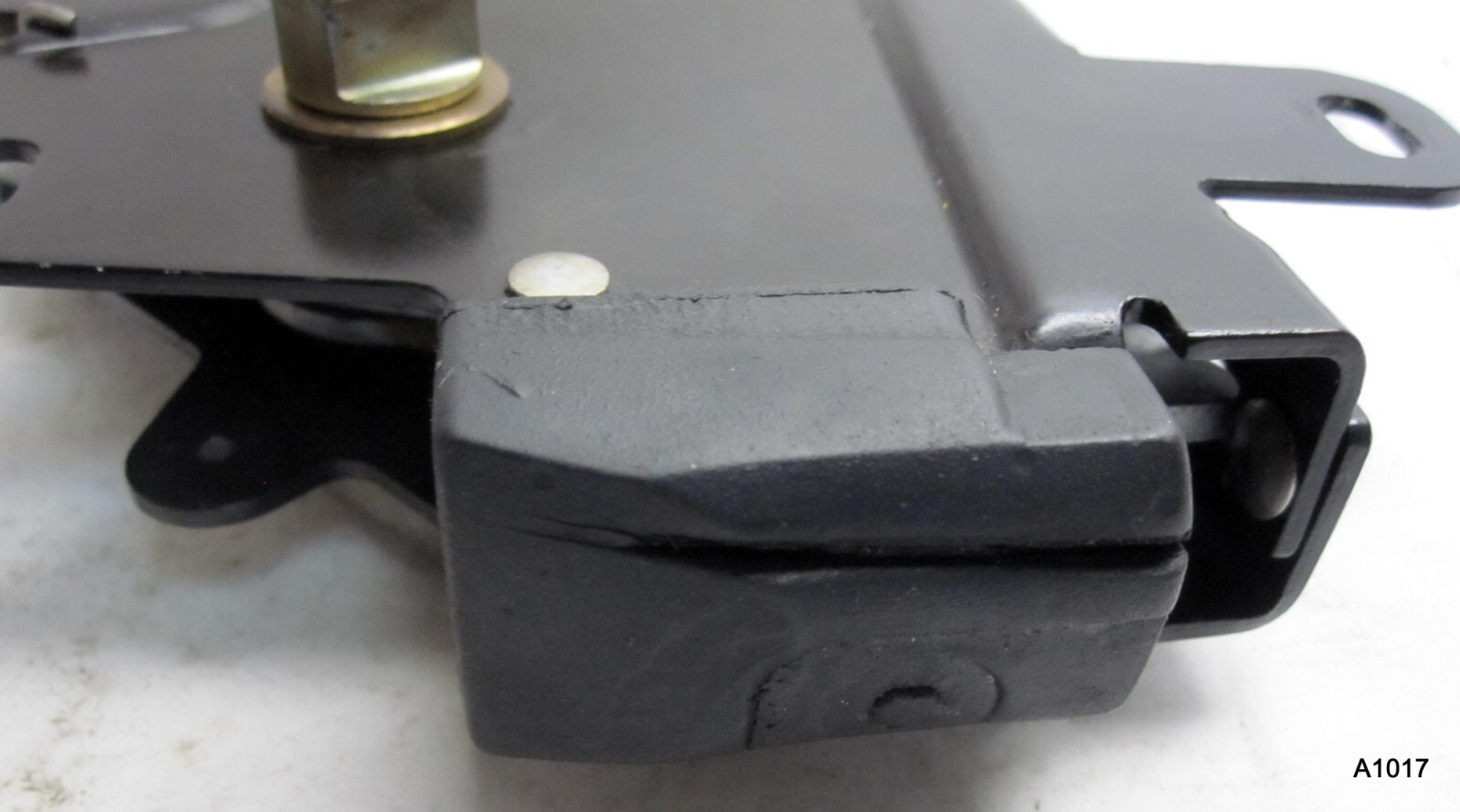 OEM Mercedes R129 SL500 9002 Right Tonneau Cover Lock Cylinder