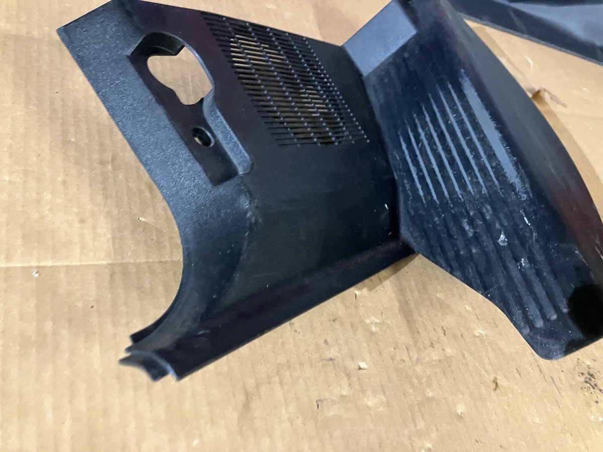 BMW E36 DRIVER SIDE DEAD PEDAL BLACK 51431977917/51438135511  