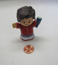 Nuevo Fisher Price Little People Morena Niño con Mochila Linterna Et Elliott