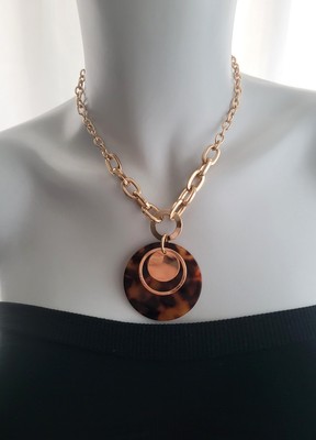 Lot Gold Chain Statement  Necklace Lucite Faux Tortoise Shell Pendant + Earrings