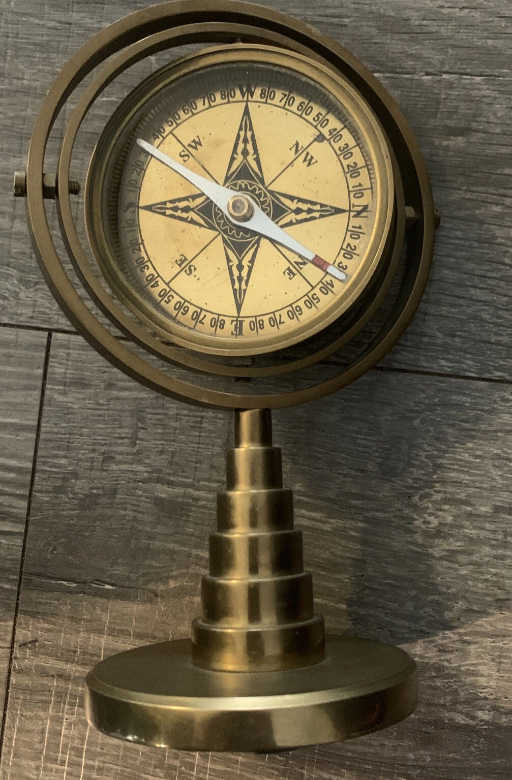 Vintage Ship Floating gimbal Compass - Brass Gimbal Compass Navigation - Picture 1 of 4