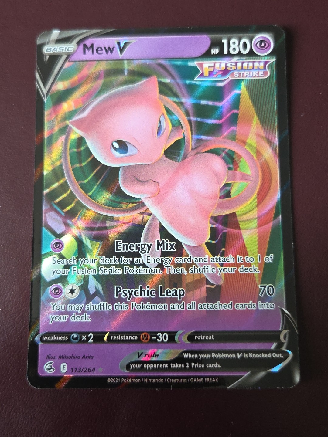 Mew V Ultra Rare SWSH08: Fusion Strike 113/264 NM