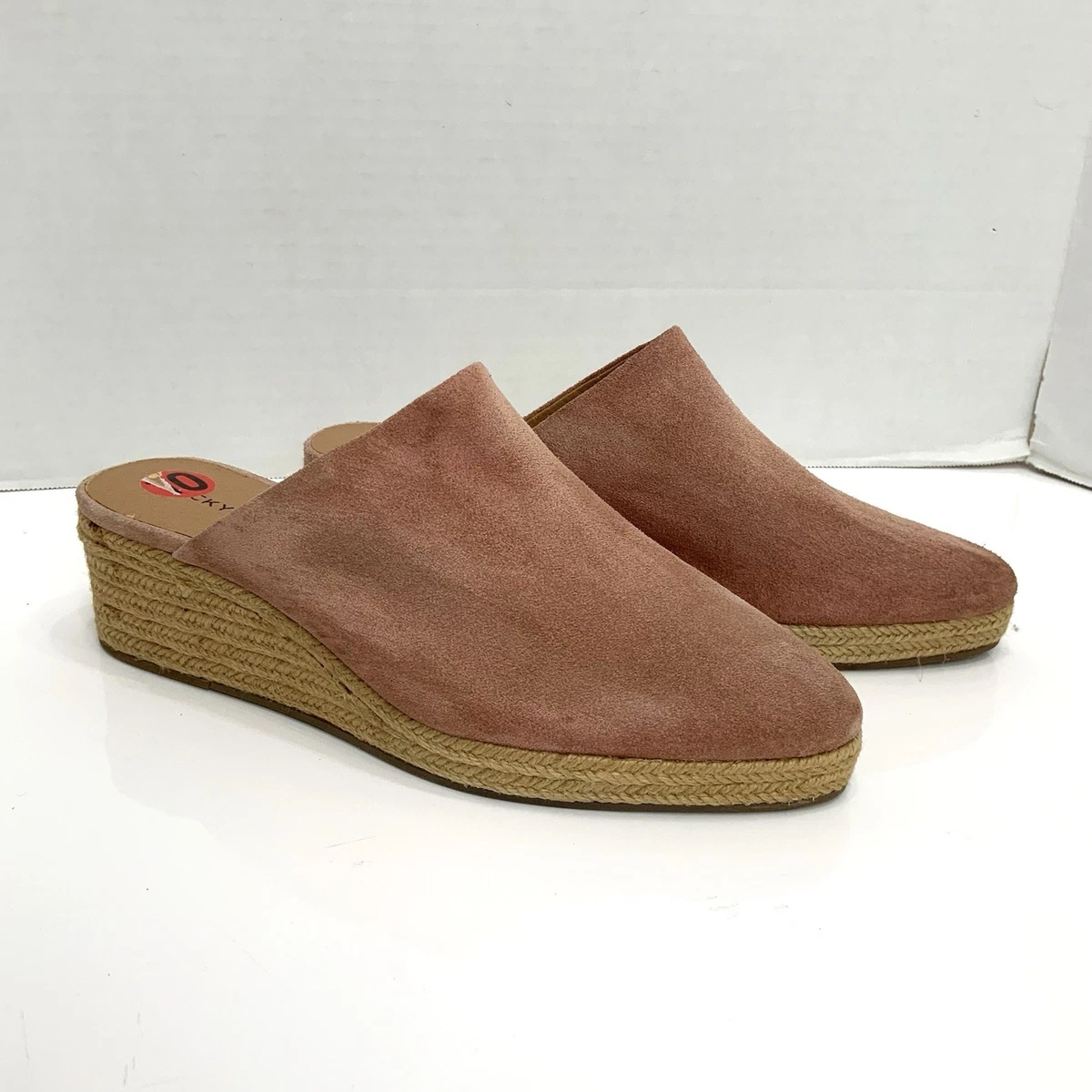 Lucky Brand Women display picture 1