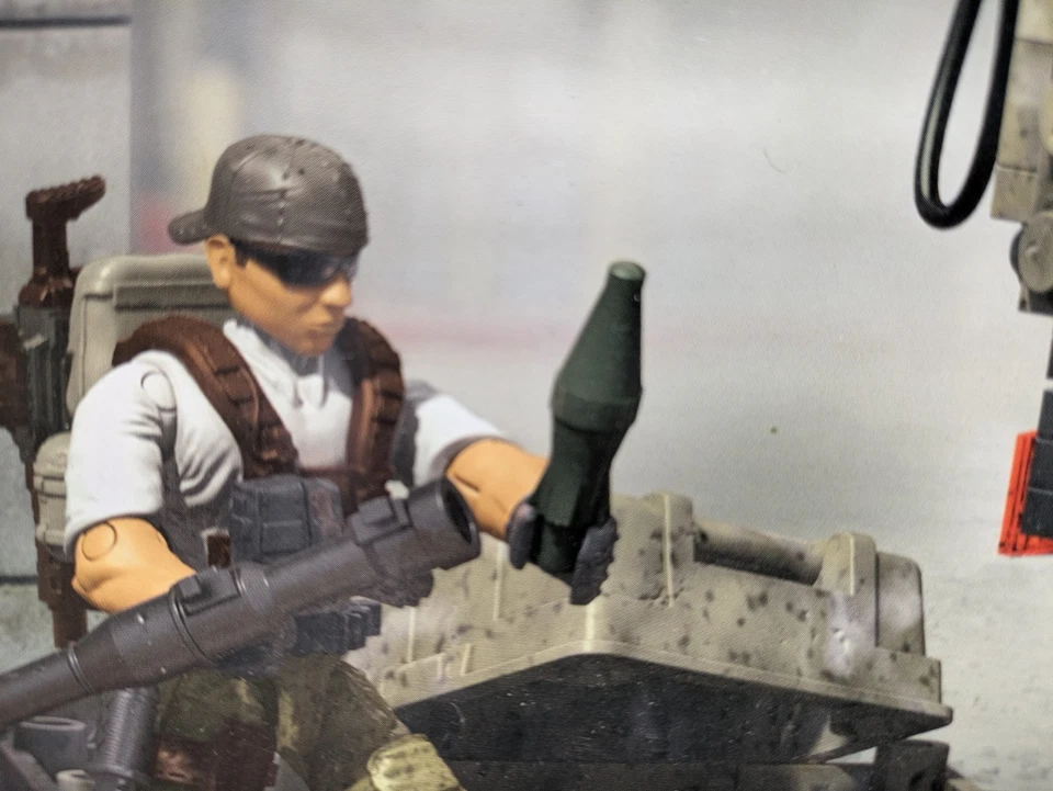 Mega Construx Heavy Tactical Cargo Truck -  Call Of Duty - Image 3 of 4