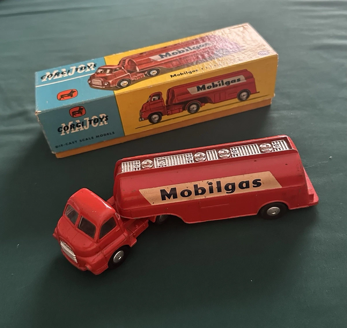 CORGI TOYS　No.2 CORGI TOYS No.2 CORGI 222 RENAULT FLORIDE 1959-65 ORIGINAL LIGHTLY