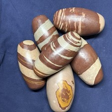 Piedra Shiva Lingam de 6 pulgadas de la India - Río Narmada - 1 pieza