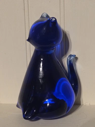 Cobalt Blue Seated Blown Art Glass Cat Figurine 4.25 Inches Murano Style Vintage