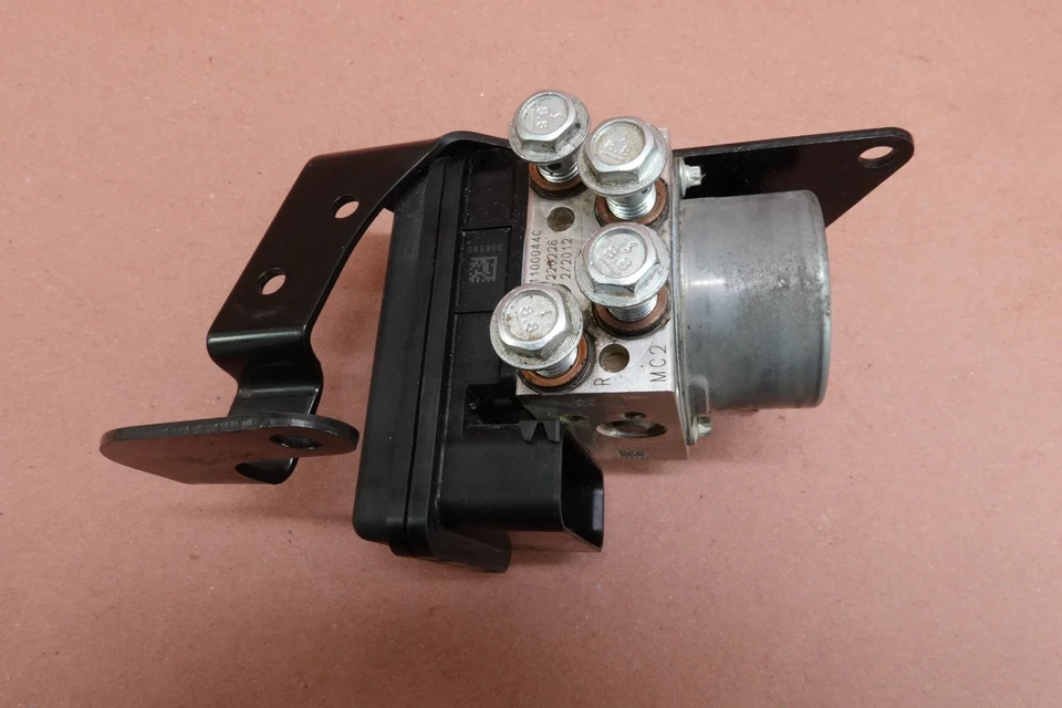 Harley Davidson Heritage Classic 2018-2022 FLHCS ABS bomba modulador de freno Foto 4 de 4