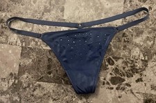 NWT VICTORIA'S SECRET O/S BLUE RHINESTONE SMOOTH VINTAGE RARE V STRING PANTIES