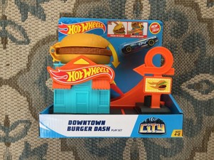 hot wheels downtown burger dash playset