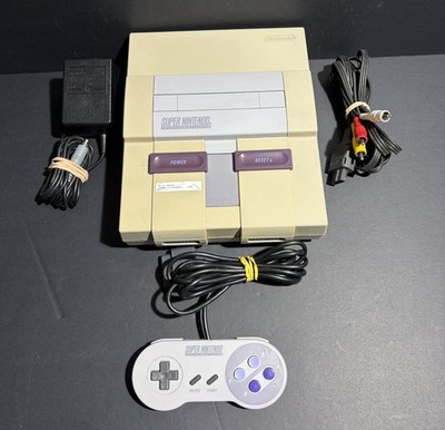 Super Nintendo SNES Console - Tested & Working - Good Condition