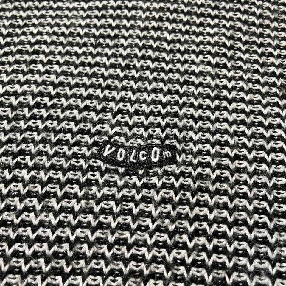 Volcom Black White Knit Jumper M Oversized Crew Neck Striped Streetwear - Image 4 of 4