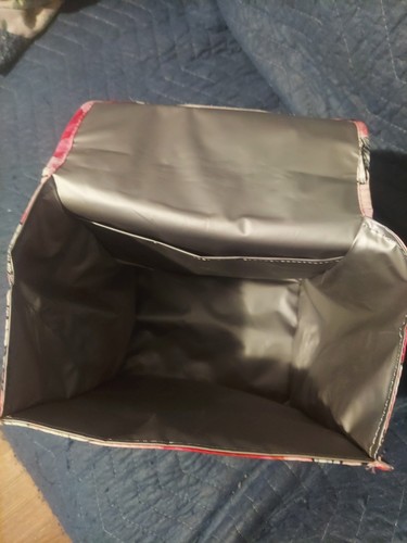 FREE W/$25 PURCHASE (SEE DESCRI) Betsey Johnson Floral Insulated Lunch Tote NWOT - Picture 5 of 7