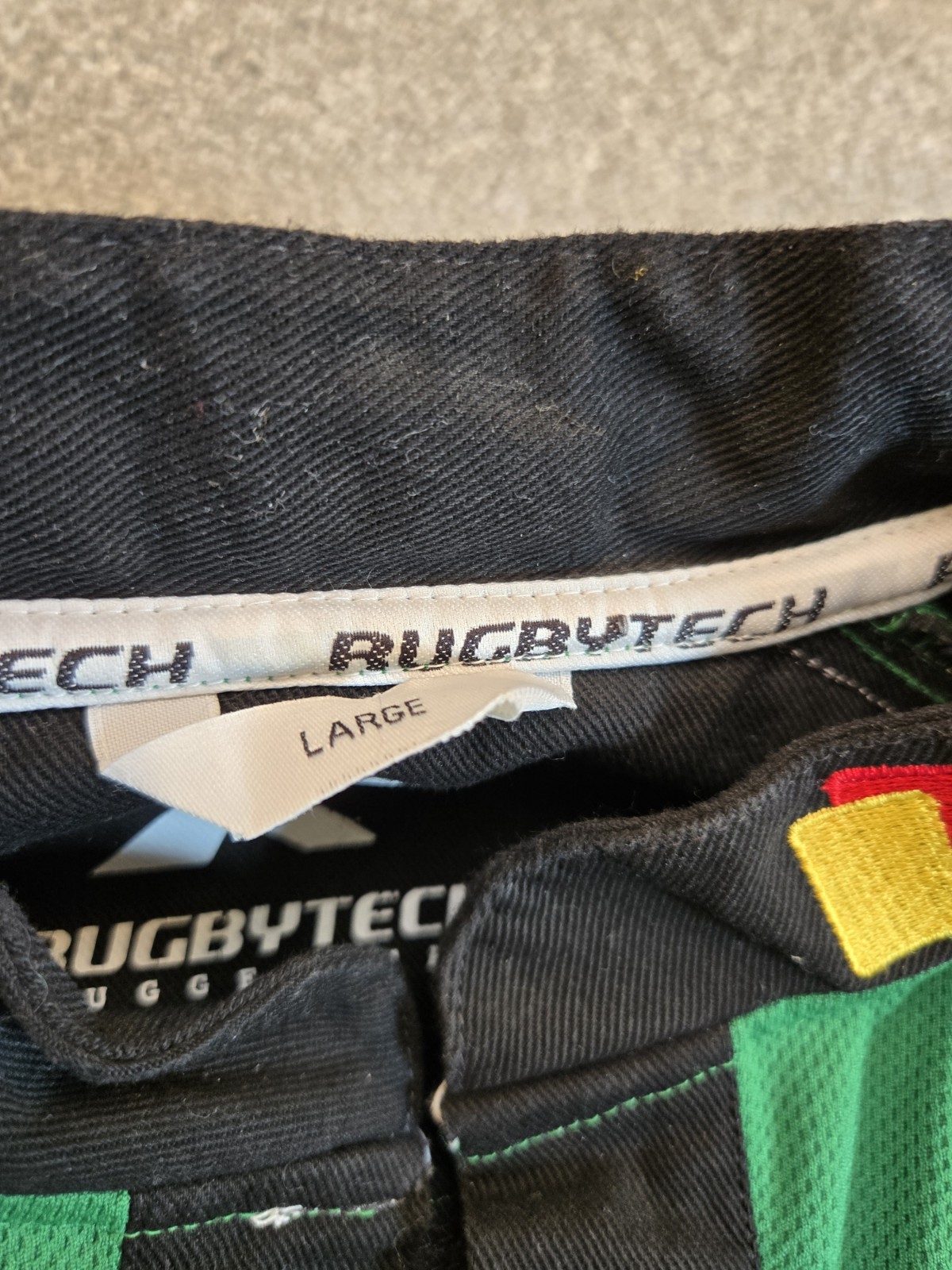 RugbyTech Connacht 2008 Mens Large Green Black Collared Jersey Bank Of Ireland image 4