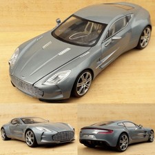 1/18 Aston Martin One - 77 V12 7.3 750 Ch Dbs  Supercar Miniature Collection