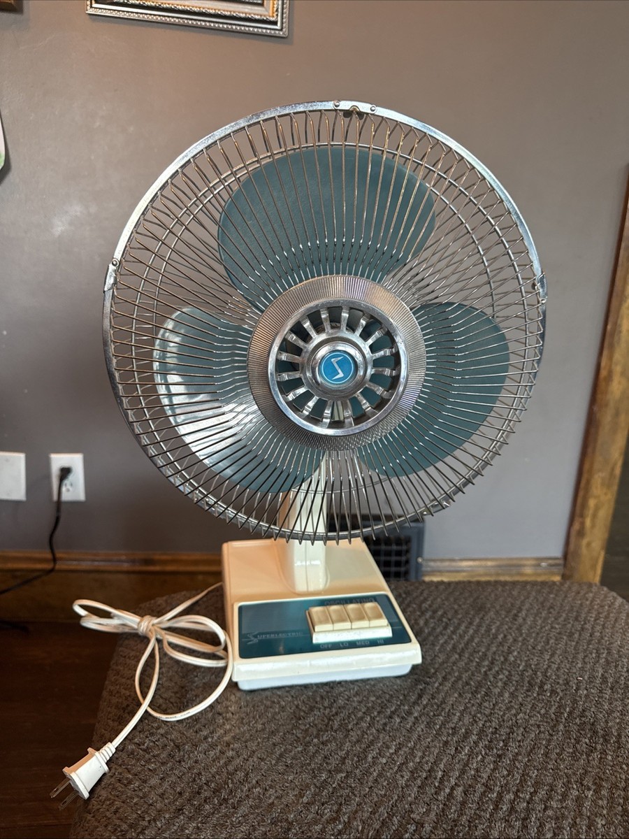 Vintage Oscillating 3 Speed Desk Fan Superlectric A-117 Blue