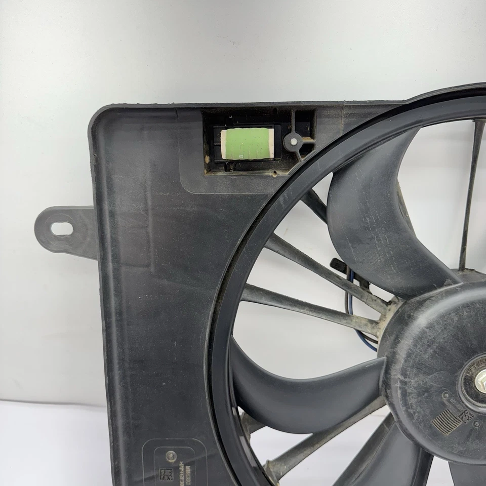 Dodge Challenger Charger Chrysler 300 2015-2023 motor radiador ventilador de refrigeración fabricante de equipos originales Foto 2 de 4