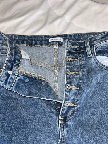 WEWOREWHAT jeans Danielle stretch straight Distressed Woman’s Size 28 - Picture 15 of 15