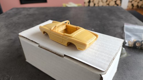1/43 HECO MODELS 79k KIT A MONTER RENAULT CARAVELLE CABRIOLET MIB - Picture 3 of 6