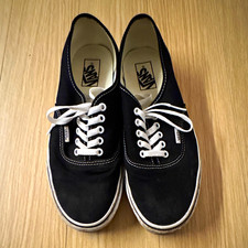 VANS Authentic Low Top Lace-Up Sneaker Solid ...